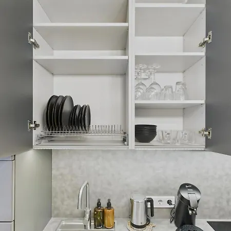 1br Centre Apartment, With Bath & Desk Lägenhet *