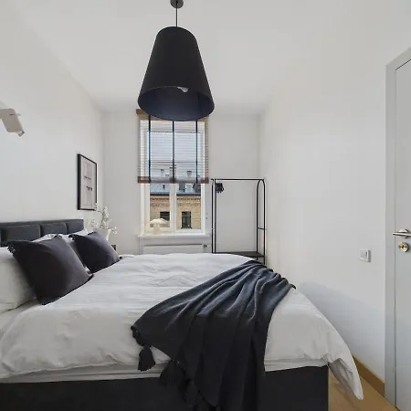 1br Centre Apartment, With Bath & Desk Διαμέρισμα Ρίγα